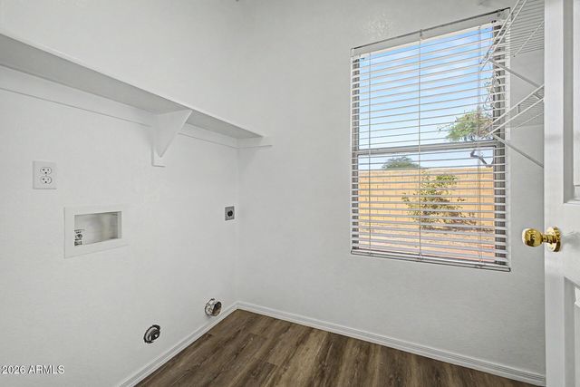 1368 S WAGON WHEEL Court, Chandler, AZ 85286