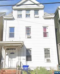 192 Edmund Avenue, Paterson, NJ 07502
