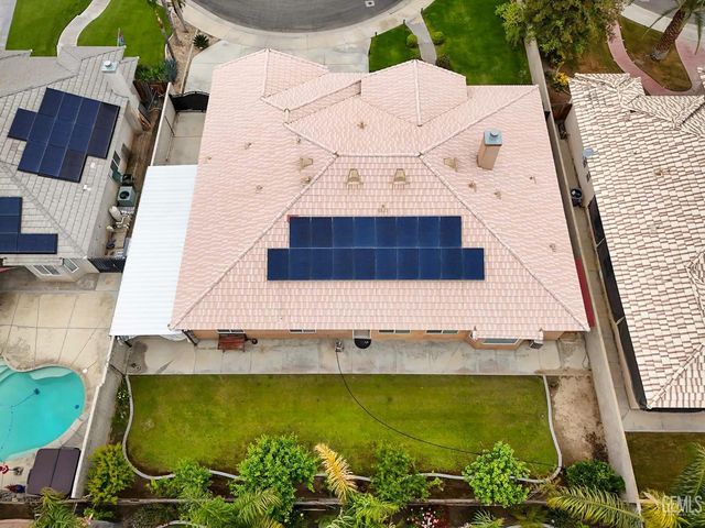 4403 Oceanrock Avenue, Bakersfield, CA 93313