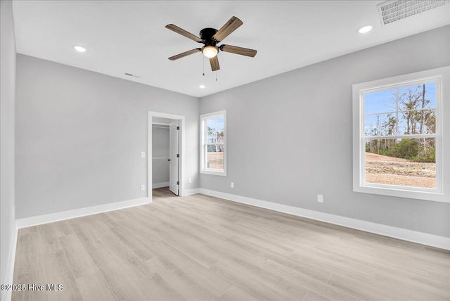 60 Gordy Way, Hampstead, NC 28443