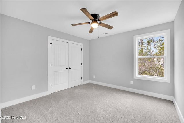 60 Gordy Way, Hampstead, NC 28443