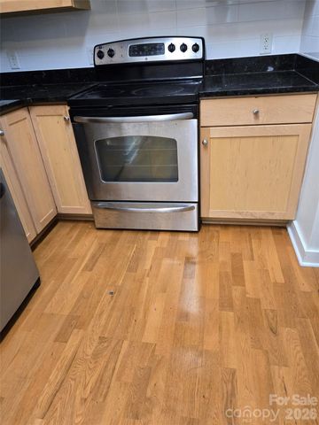 630 Calvert Street 307, Charlotte, NC 28208