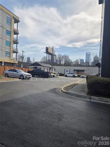 630 Calvert Street 307, Charlotte, NC 28208