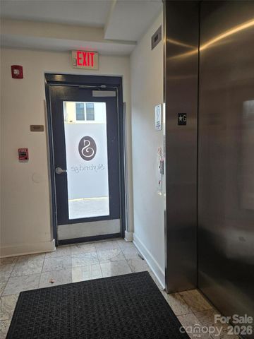 630 Calvert Street 307, Charlotte, NC 28208