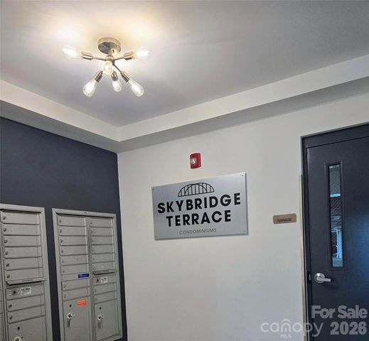 630 Calvert Street 307, Charlotte, NC 28208