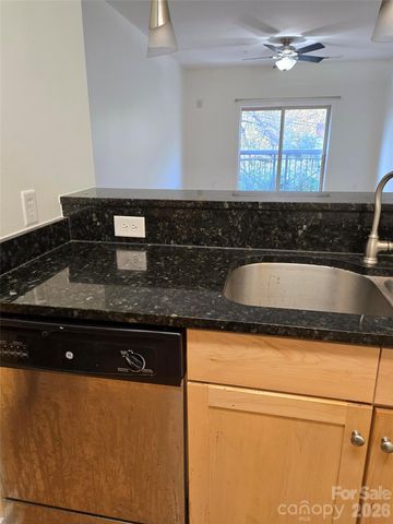 630 Calvert Street 307, Charlotte, NC 28208