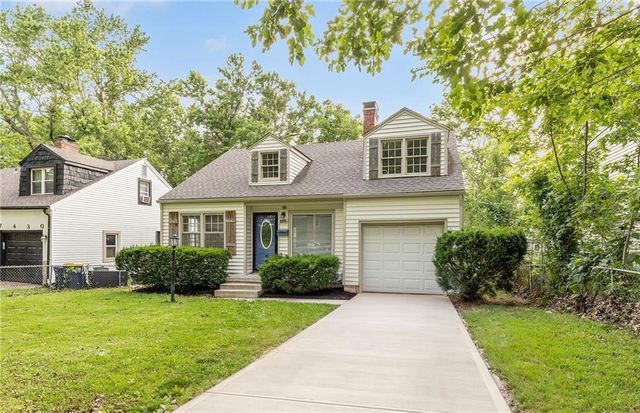 7426 Olive Street, Kansas City, MO 64132