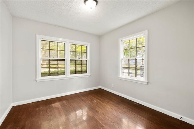 7426 Olive Street, Kansas City, MO 64132