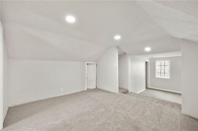 7426 Olive Street, Kansas City, MO 64132