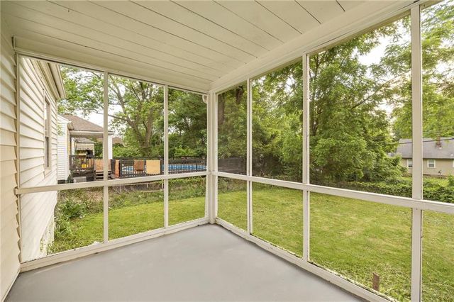 7426 Olive Street, Kansas City, MO 64132
