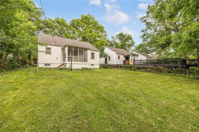 7426 Olive Street, Kansas City, MO 64132