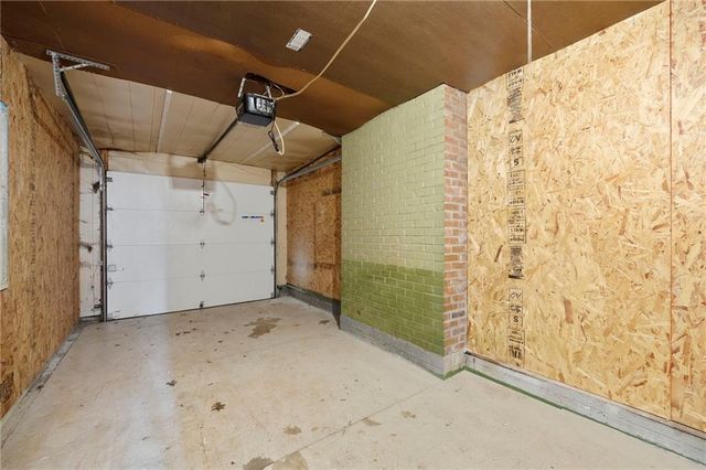7426 Olive Street, Kansas City, MO 64132