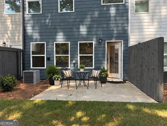 102 Jaxton Street, Hoschton, GA 30548