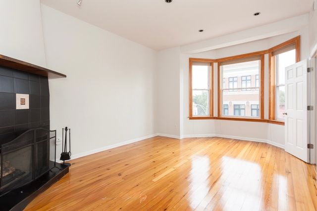2204 N Clybourn Avenue 3, Chicago, IL 60614