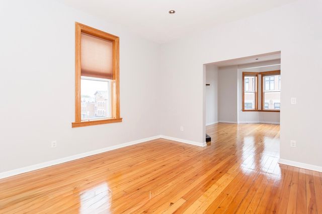 2204 N Clybourn Avenue 3, Chicago, IL 60614