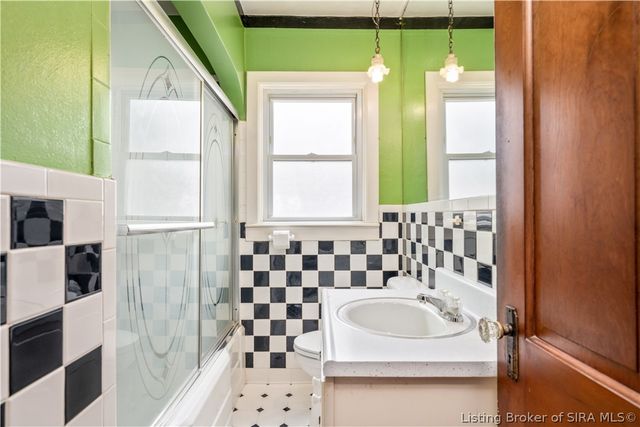 632 E Daisy Lane, New Albany, IN 47150