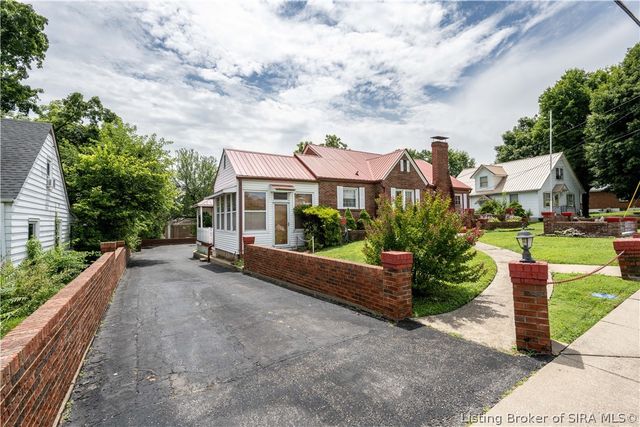 632 E Daisy Lane, New Albany, IN 47150