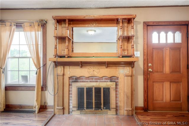 632 E Daisy Lane, New Albany, IN 47150
