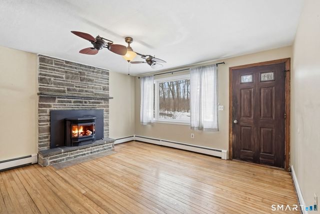 394 Cherry Lane, Montville, CT 06370