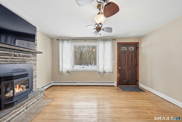 394 Cherry Lane, Montville, CT 06370