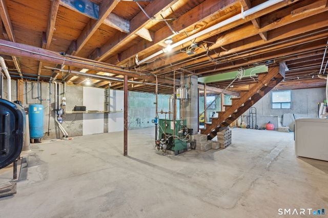 394 Cherry Lane, Montville, CT 06370