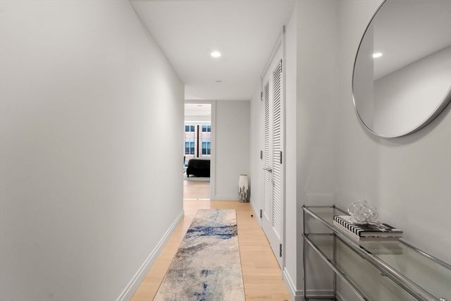 135 Seaport Blvd 1506, Boston, MA 02210