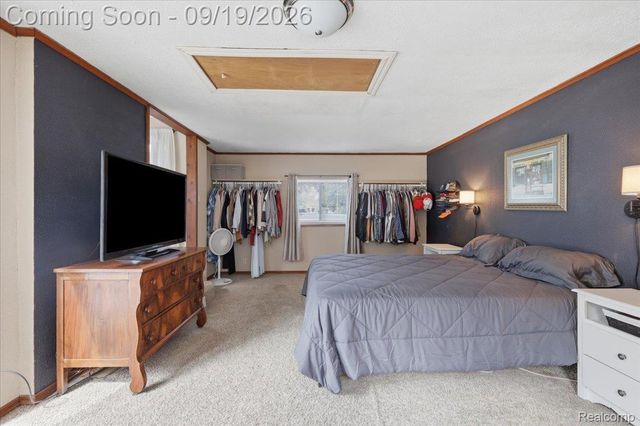4401 Louella Drive, Waterford Charter Township, MI 48329