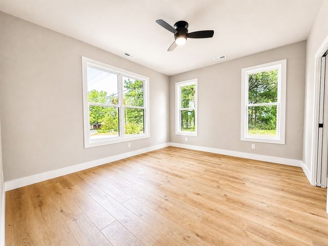 1865 Missouri Ave, Cookeville, TN 38501