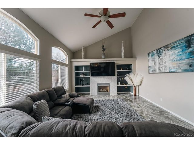 19066 E Berry Dr, Aurora, CO 80015