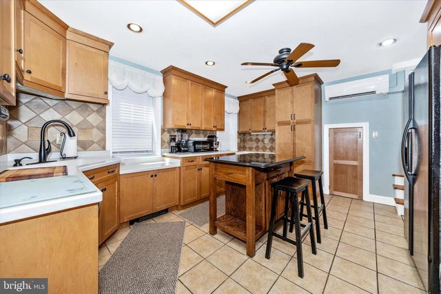 213 W MAIN ST, Middletown, MD 21769