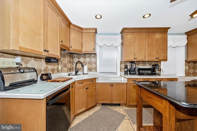 213 W MAIN ST, Middletown, MD 21769