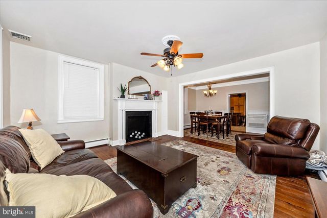 213 W MAIN ST, Middletown, MD 21769