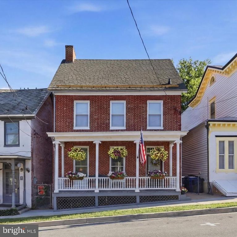 213 W MAIN ST, Middletown, MD 21769