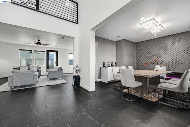 259 Eagle Nest Dr, Oakley, CA 94561