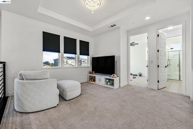 259 Eagle Nest Dr, Oakley, CA 94561