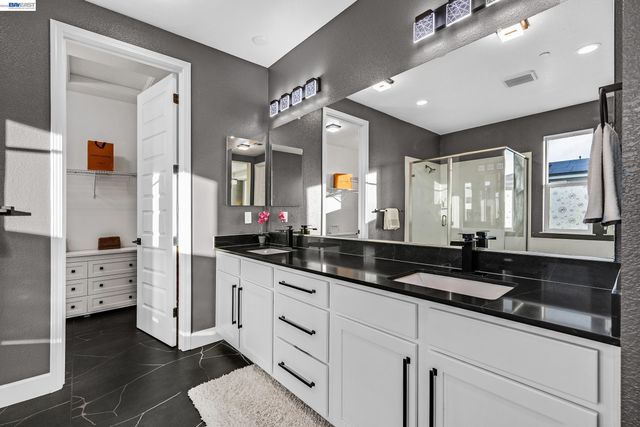 259 Eagle Nest Dr, Oakley, CA 94561