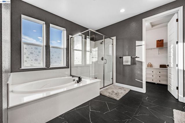 259 Eagle Nest Dr, Oakley, CA 94561