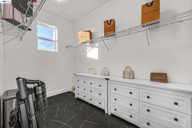 259 Eagle Nest Dr, Oakley, CA 94561