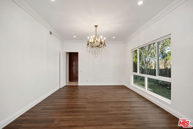 16541 Park Lane Circle, Los Angeles, CA 90049