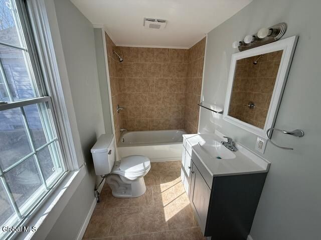 24 Orville Street, Glens Falls, NY 12801