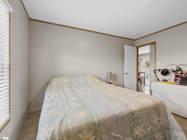 339 Sara Ann Lane, Roebuck, SC 29376