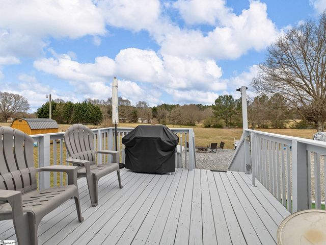 339 Sara Ann Lane, Roebuck, SC 29376