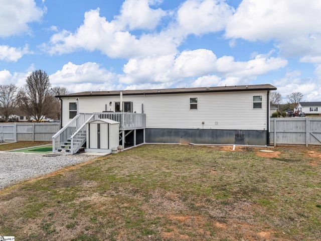 339 Sara Ann Lane, Roebuck, SC 29376