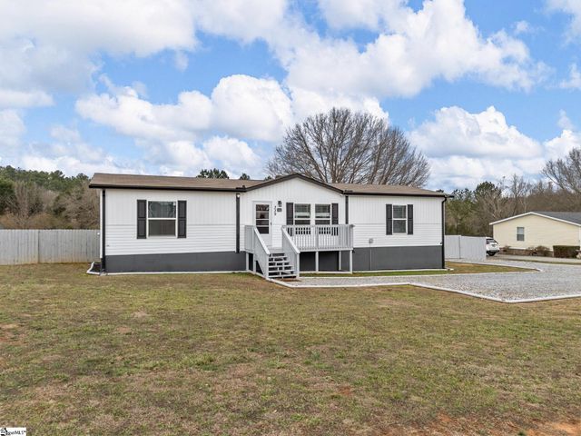 339 Sara Ann Lane, Roebuck, SC 29376