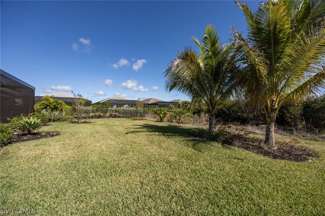 12128 Eucalyptus WAY, Naples, FL 34120