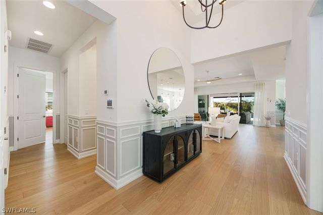 12128 Eucalyptus WAY, Naples, FL 34120