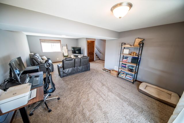 4820 Spire Lane NW, Rochester, MN 55901