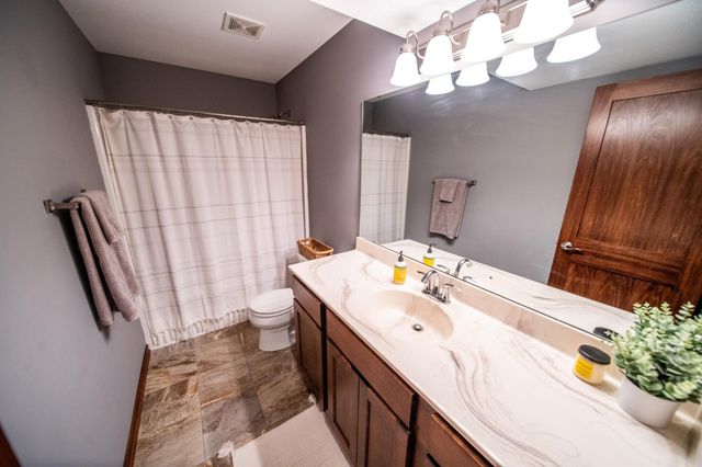 4820 Spire Lane NW, Rochester, MN 55901