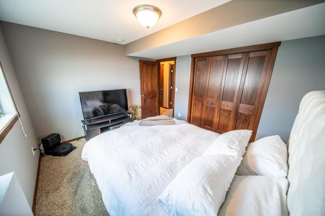4820 Spire Lane NW, Rochester, MN 55901