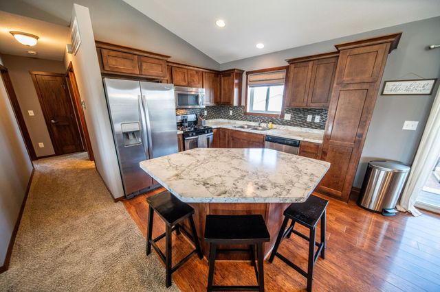 4820 Spire Lane NW, Rochester, MN 55901